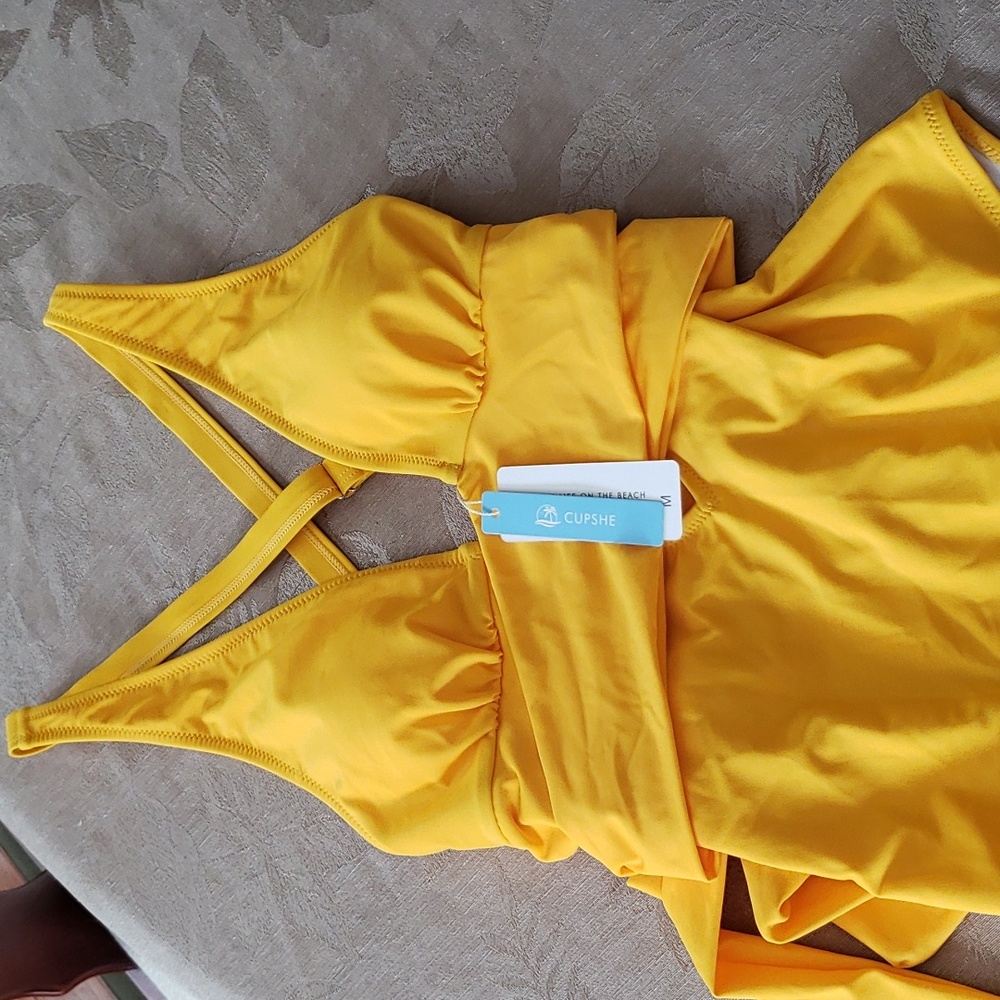 Cupshe One-Piece Swim Suit